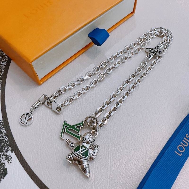 LV Necklace 11yxx132